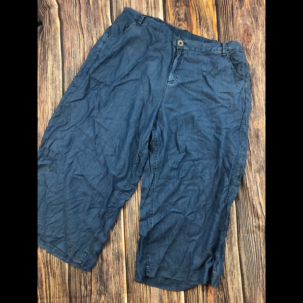 Lane Bryant 20 Chambray crop pants NWT